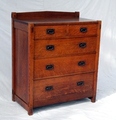 Early Gustav Stickley 2 over 3 chest dresser with hand hammered oval hardware 1904 to 1906